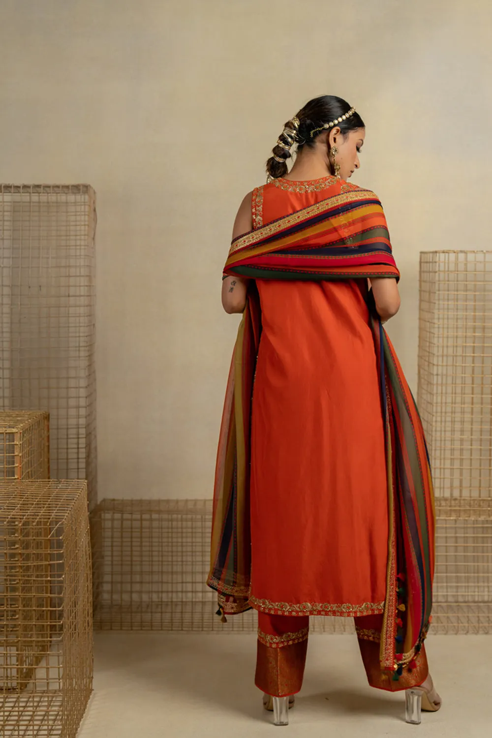 Kesar Kurta With Pants
