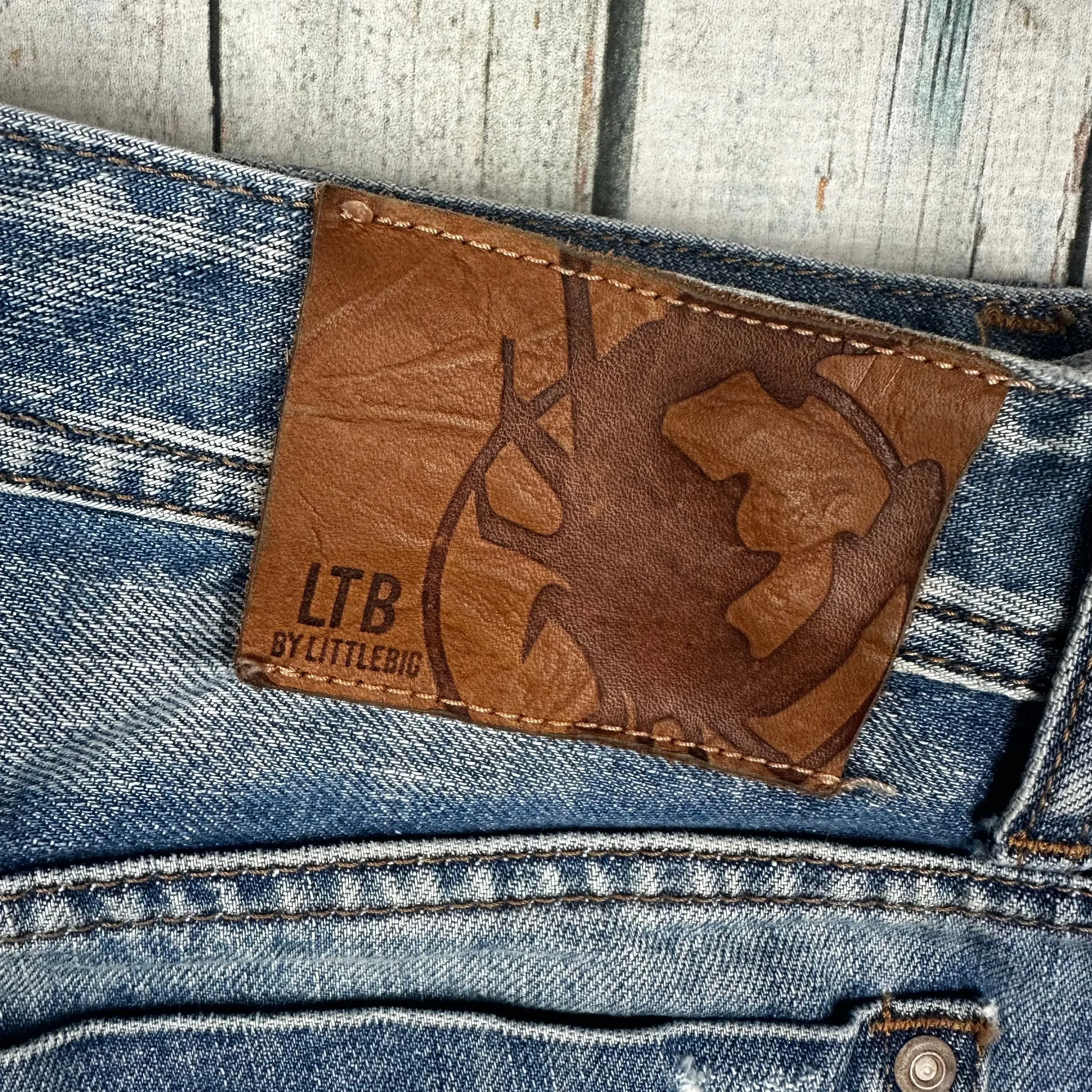 LTB Ladies Low Rise Bootcut Jeans -Size 28/32