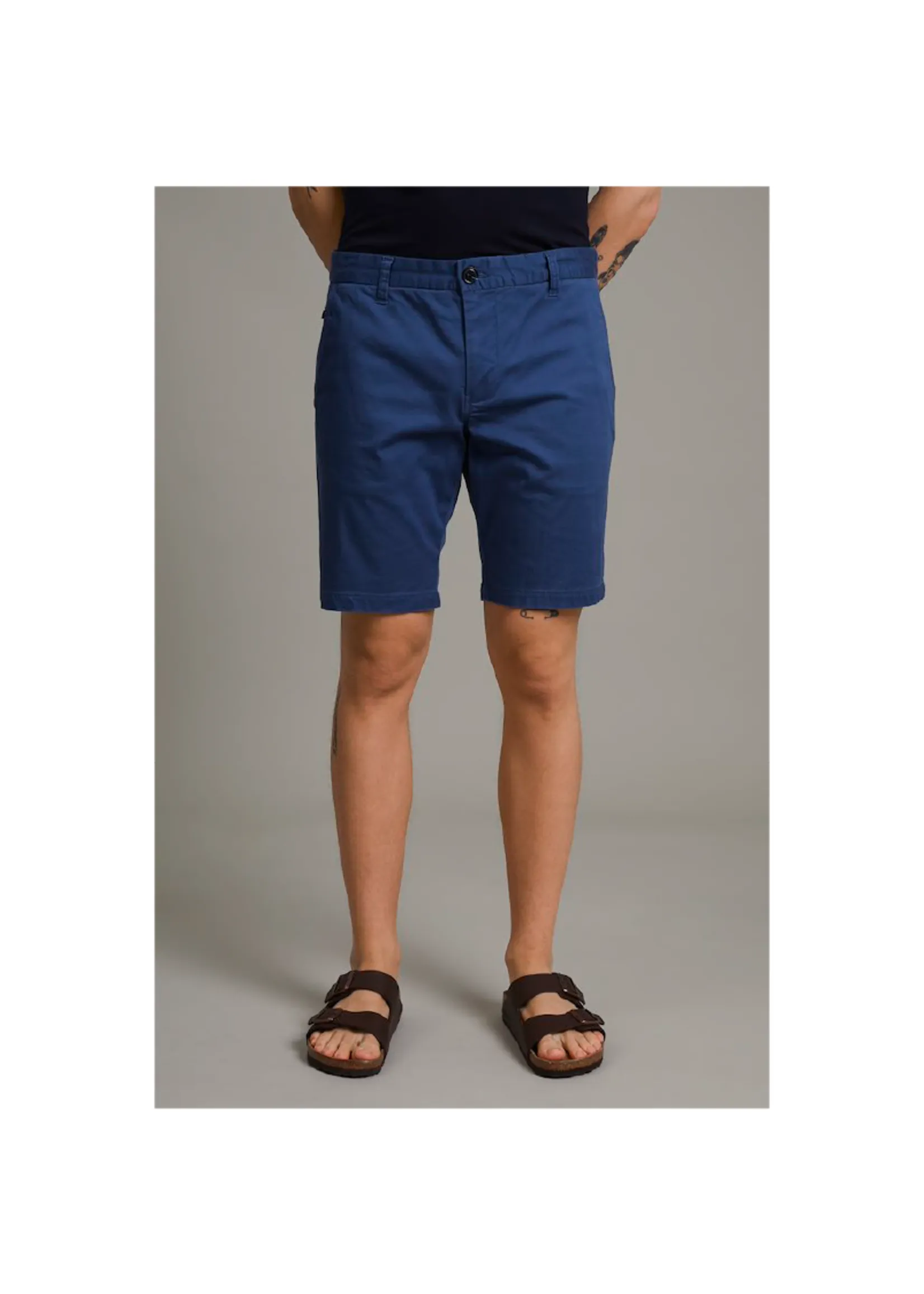 MT30204380 Pristu Chino Short