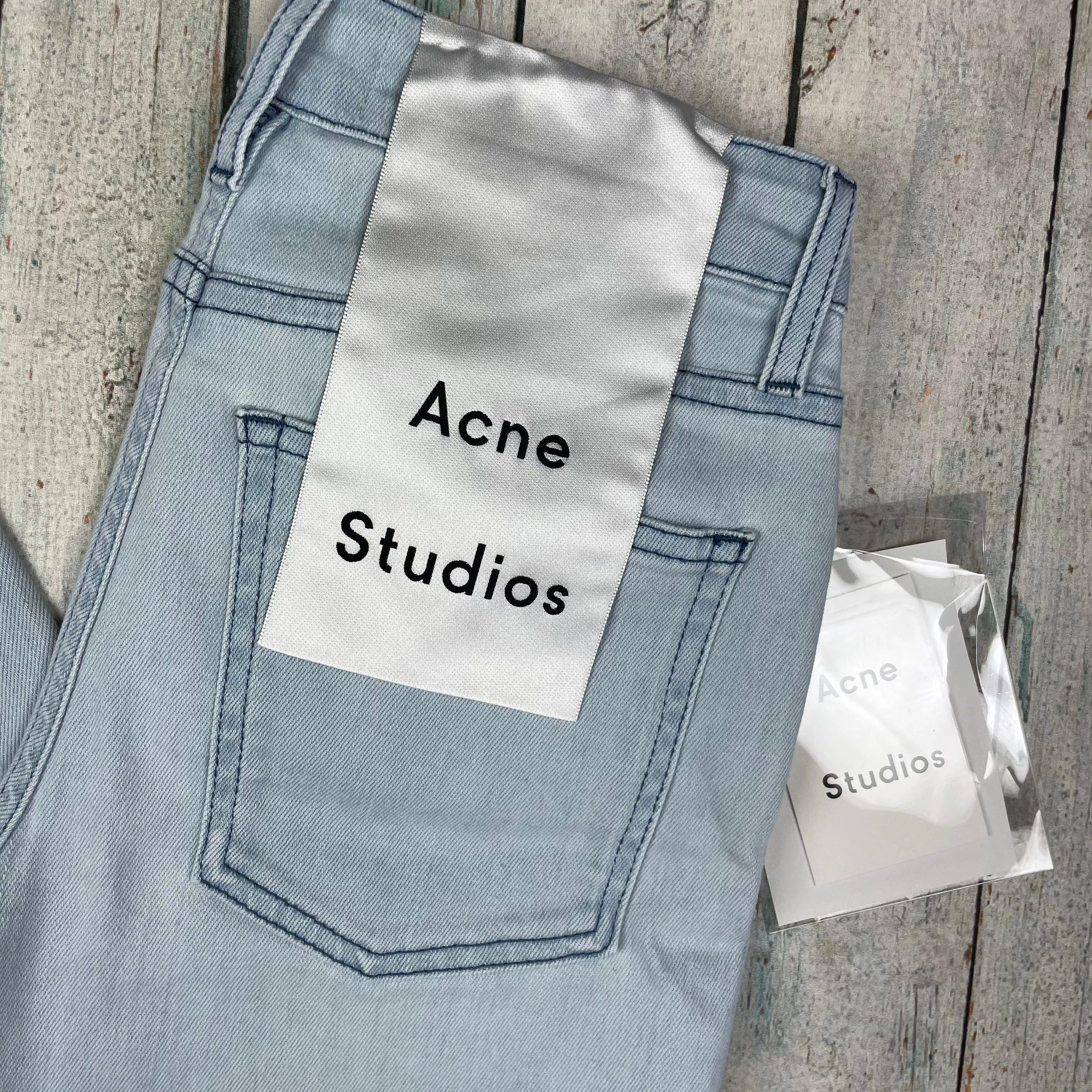 NWT- Acne Ladies 'Skin 5 Pocket' Skinny Jeans - Size 26/32